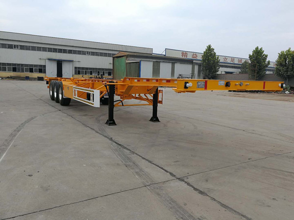 集装箱运输半挂车